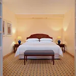 Sheraton Hotel 4*