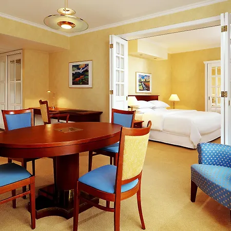 Sheraton 4*